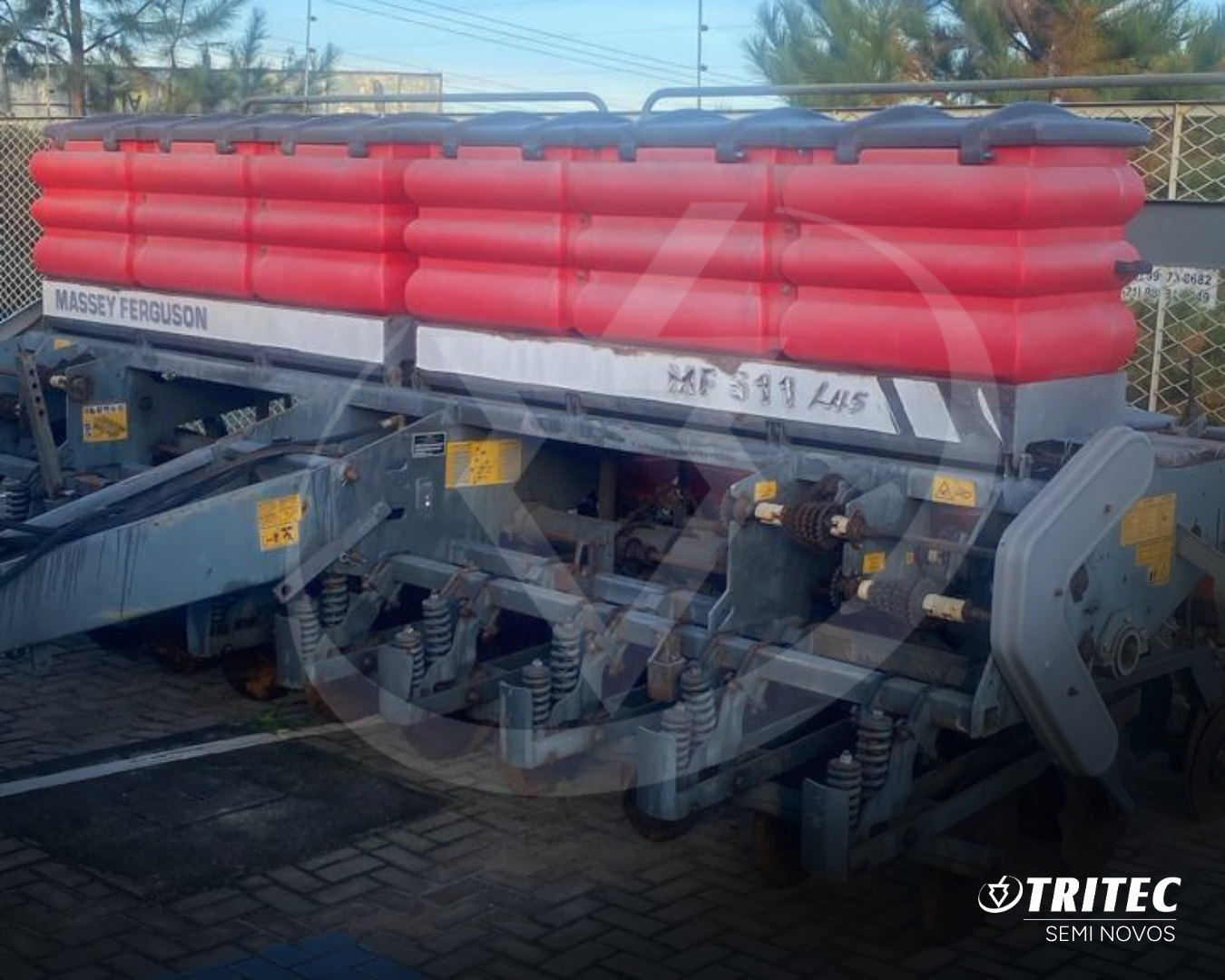 Imagem do produto: PLANTADEIRA MF 511L
