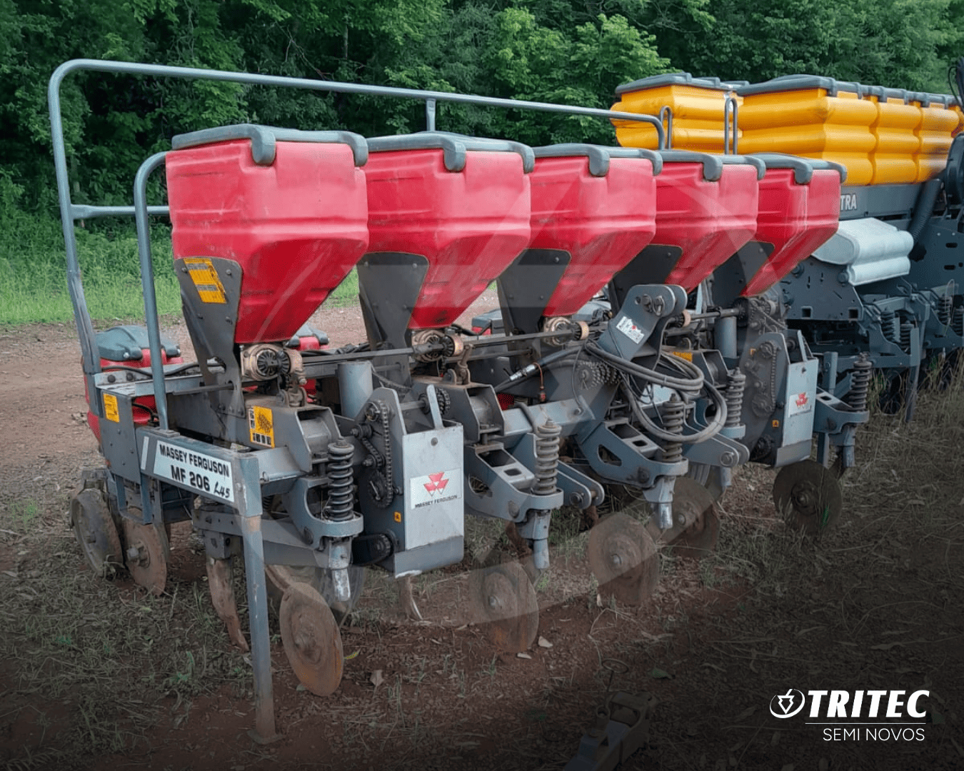 Imagem do produto: PLANTADEIRA 5 LINHAS MF 206