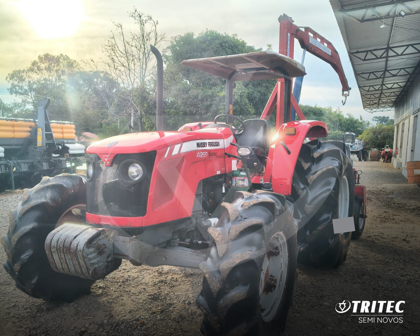 Imagem do produto: TRATOR AGRÍCOLA MF 4291